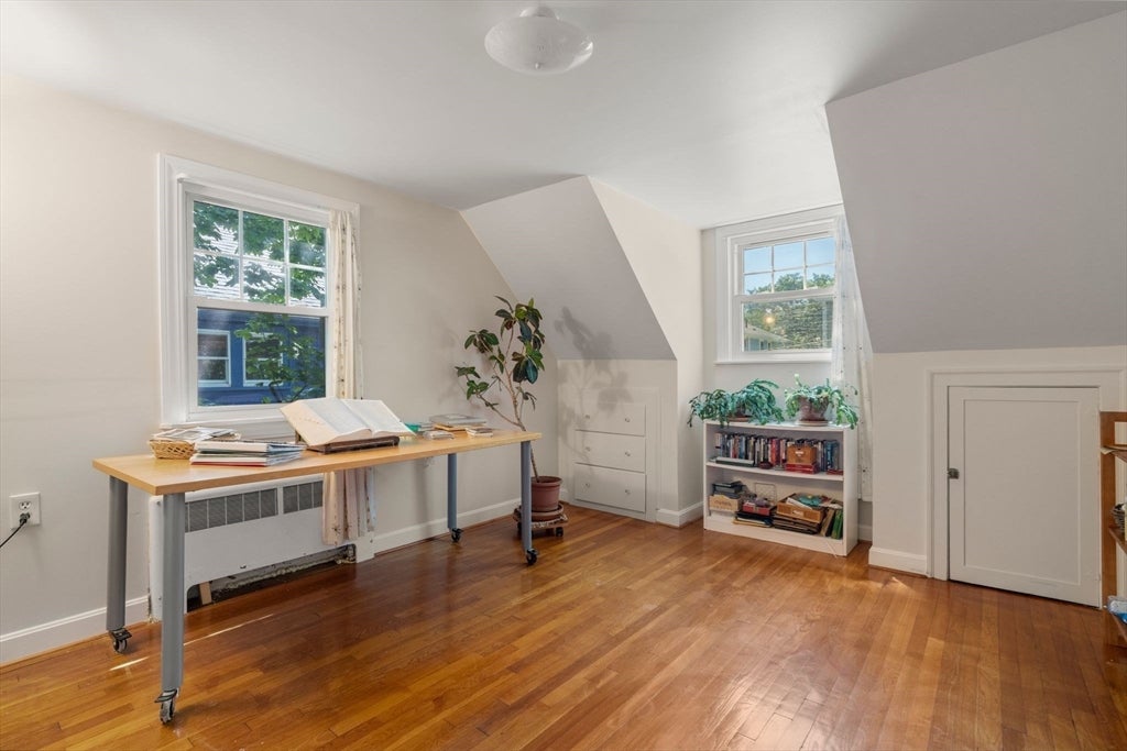 29 Laurel St, Arlington, MA Photo #9