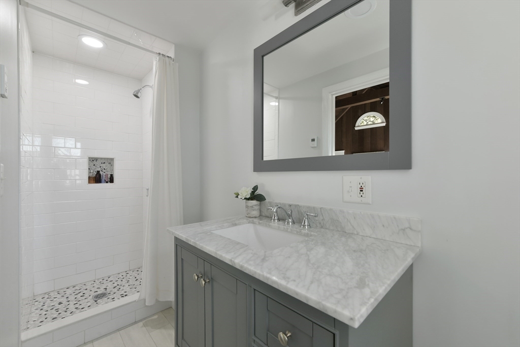 Brookline, Massachusetts 02467, United States, 5 Bedrooms Bedrooms, ,5 BathroomsBathrooms,Residential,Active,93535