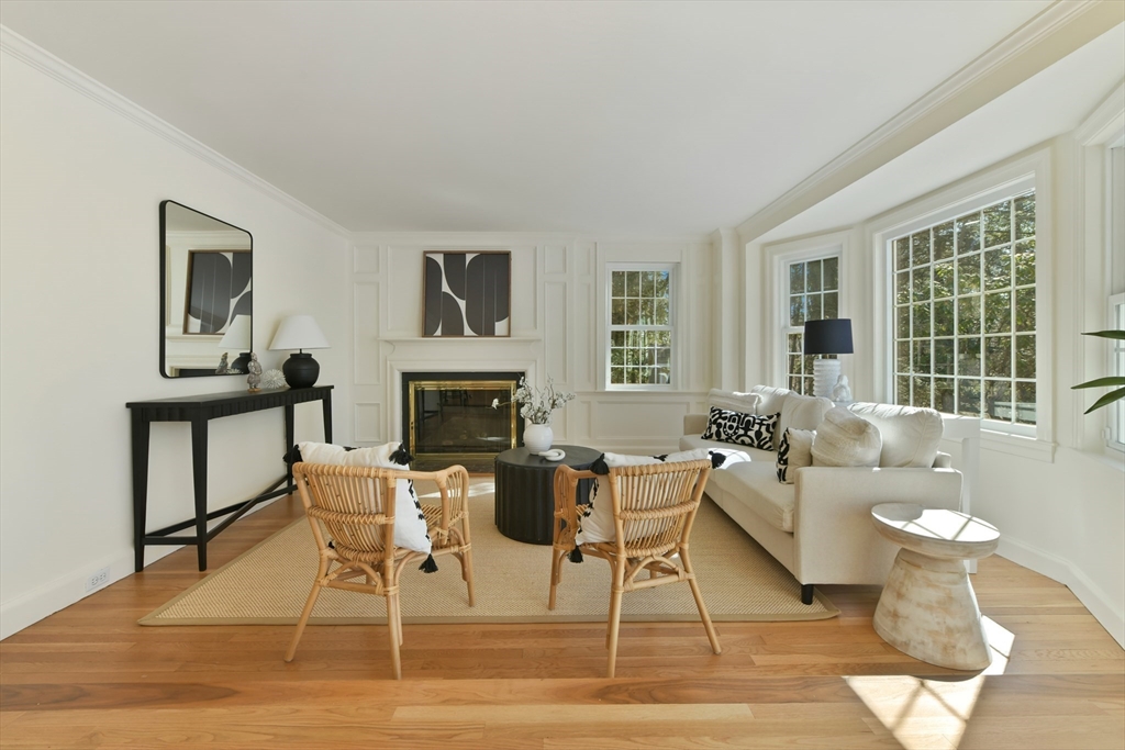 Brookline, Massachusetts 02467, United States, 5 Bedrooms Bedrooms, ,5 BathroomsBathrooms,Residential,Active,93535