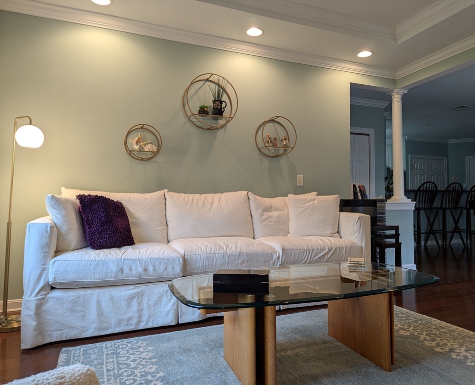 190 Chickering Rd 313D