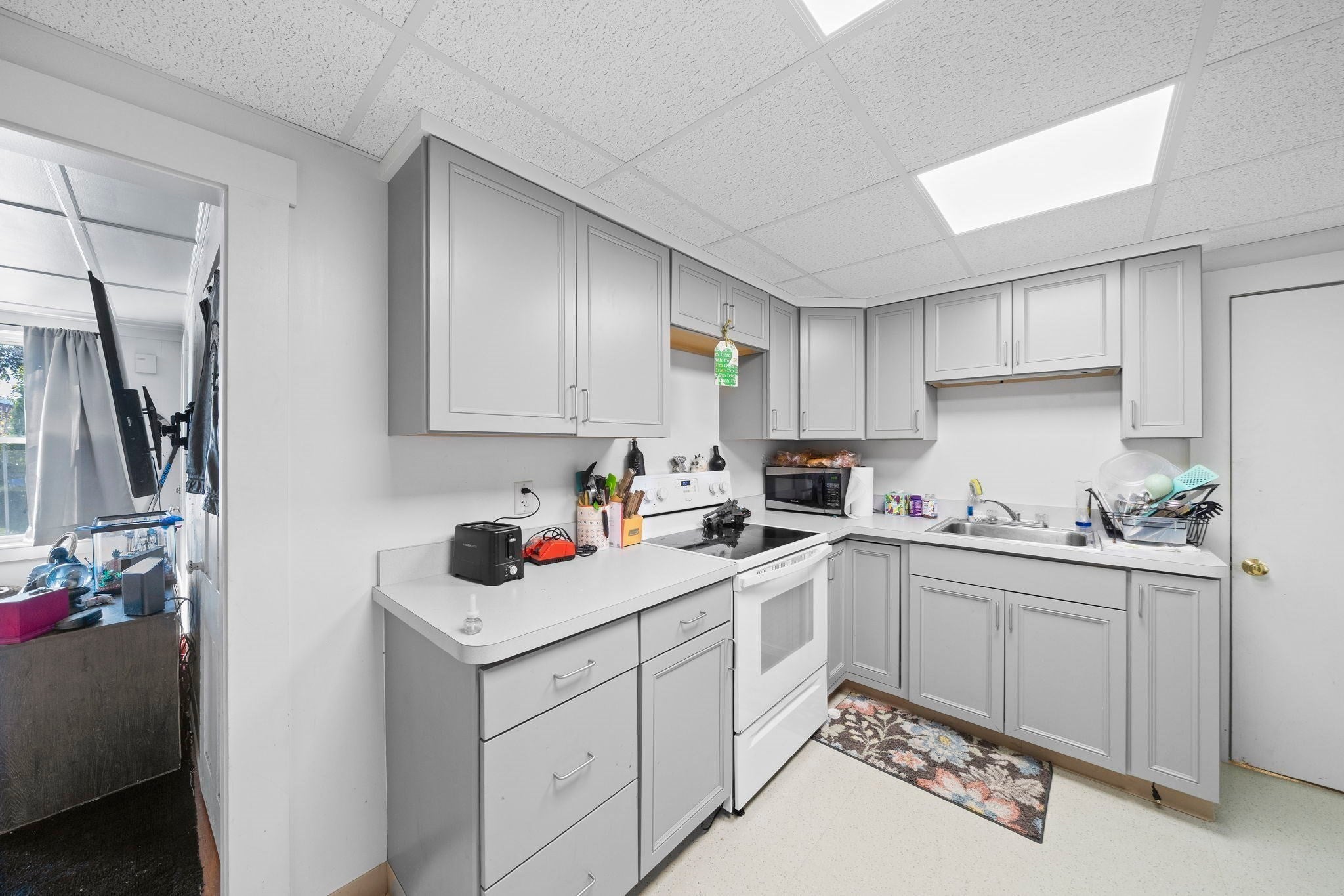 36 Orne St, North Attleboro, MA, 36 Orne St, North Attleboro, MA Photo #7