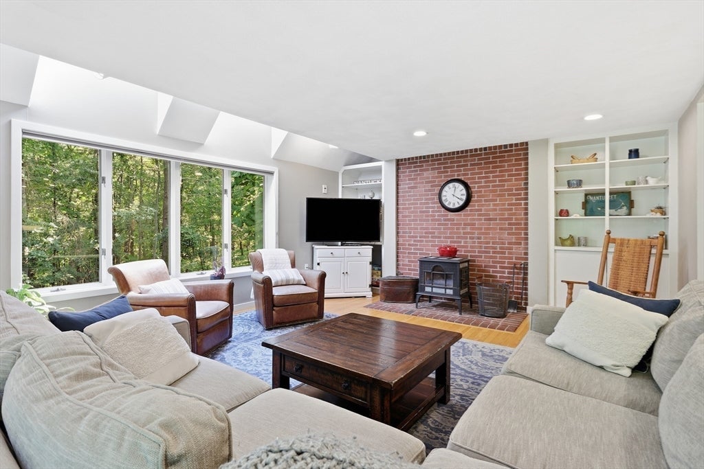 15 Larch Road, Acton, MA, 15 Larch Road, Acton, MA Photo #12