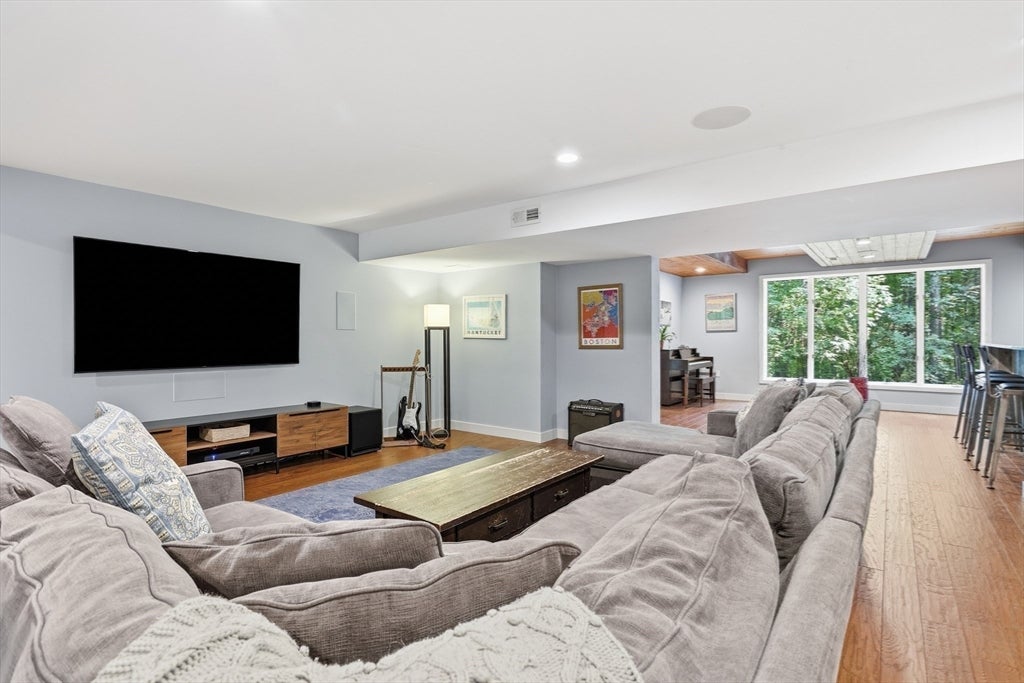 15 Larch Road, Acton, MA, 15 Larch Road, Acton, MA Photo #35