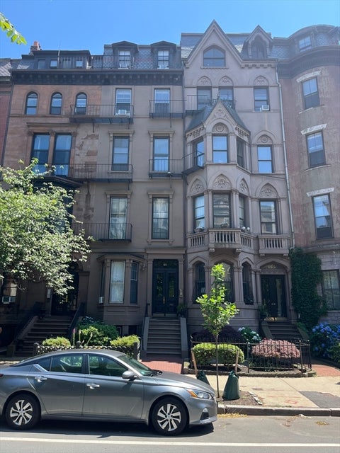 Photo of 163 Beacon Street #2, Boston, MA 02116 (MLS # 73543343)