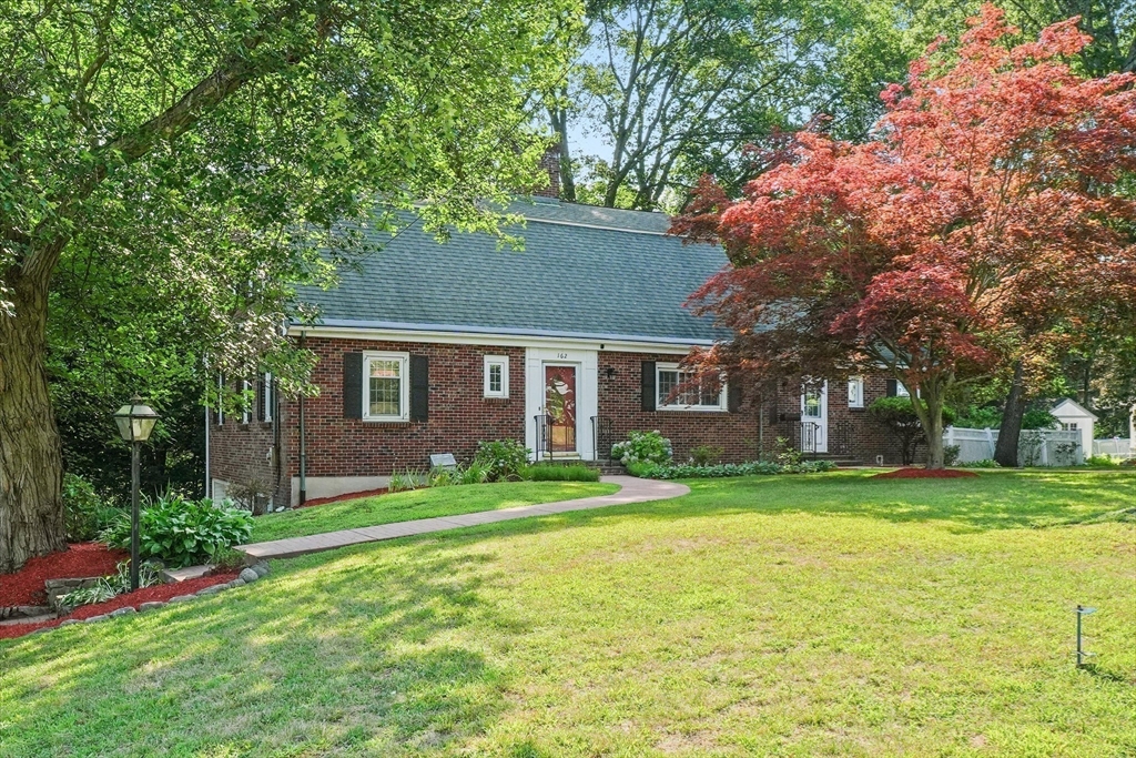 162 Starr Ave