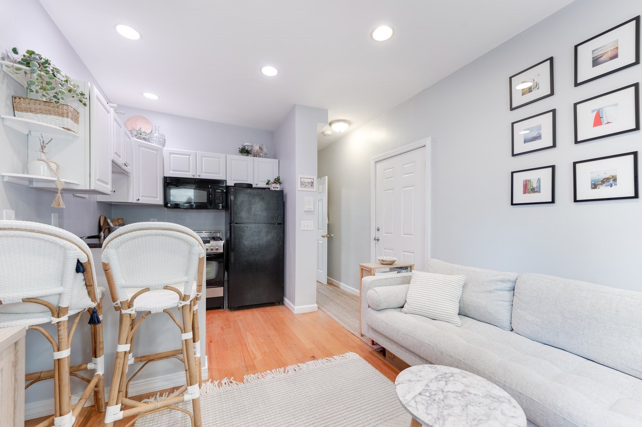 17 Burrill Pl #1, Boston, MA, 17 Burrill Pl #1, Boston, MA Photo #4