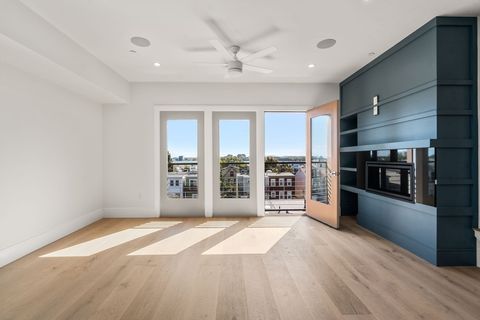 527 East 7th Street 7 Boston MA 02127