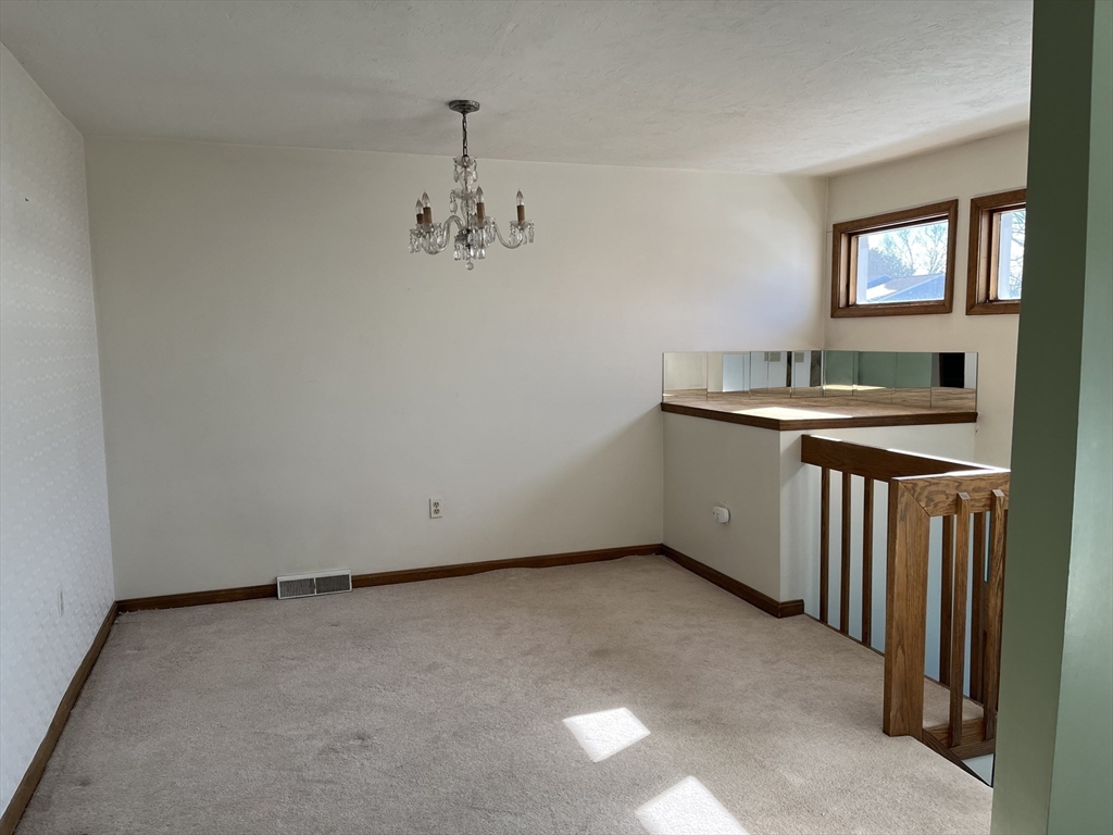 51 Londonderry Road 51