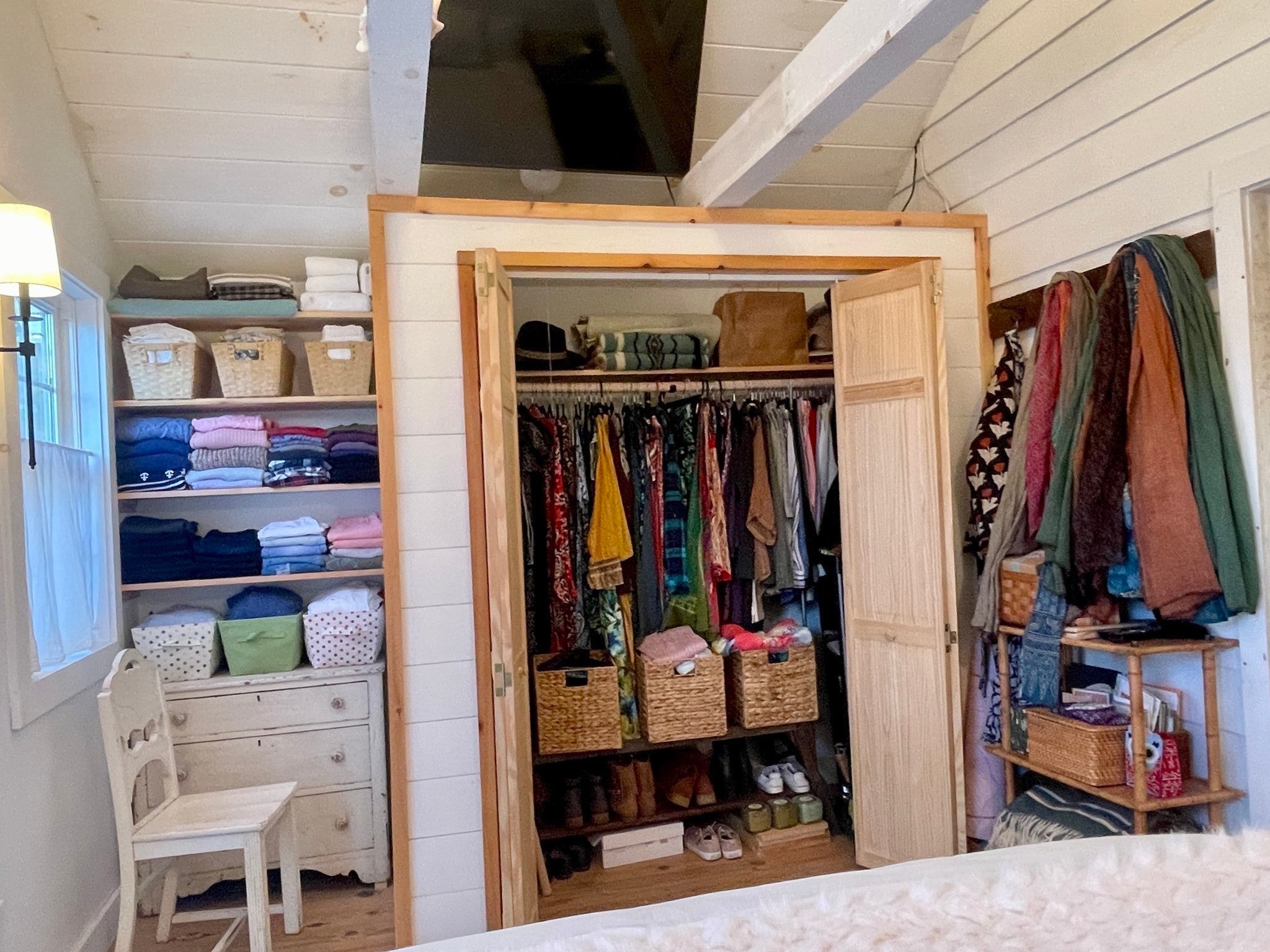 5 Lakeshore Dr, Wales, MA Photo #16