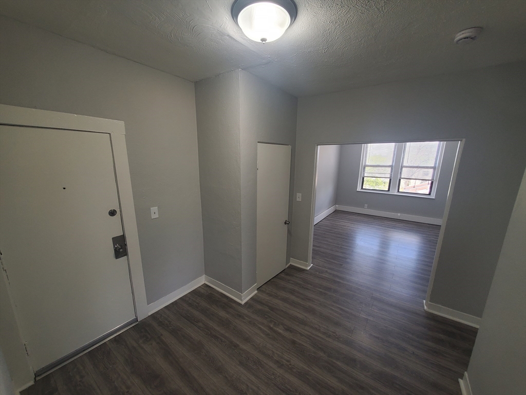 4 Abbottsford 9