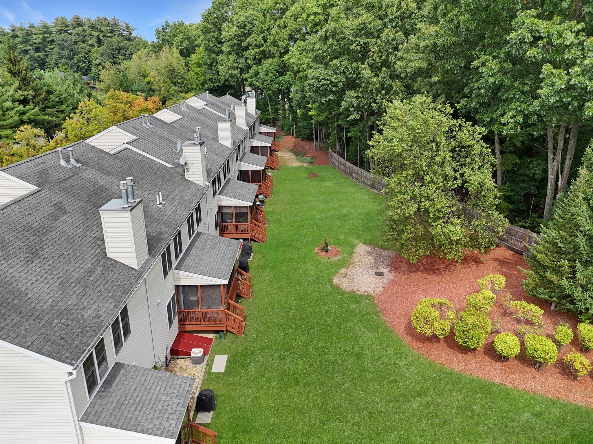 35 Belgian Ln #35, Leominster, MA Photo #9