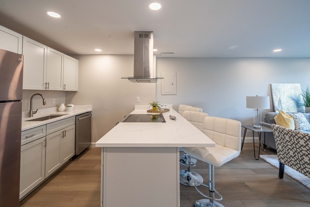 1105 Massachusetts Ave 1C