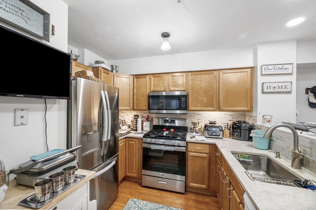 315 Cambridge St 102B