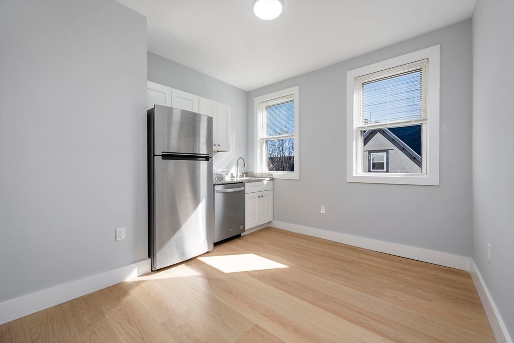 566 Shirley St #4, Winthrop, MA, 566 Shirley St #4, Winthrop, MA Photo #3