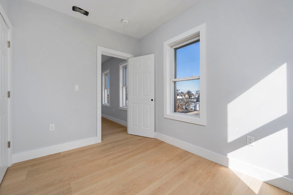 566 Shirley St #4, Winthrop, MA, 566 Shirley St #4, Winthrop, MA Photo #7