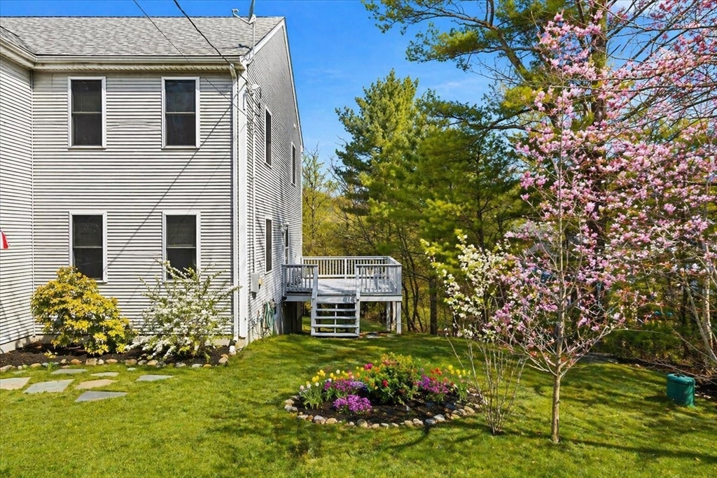 10 Manomet Beach Blvd