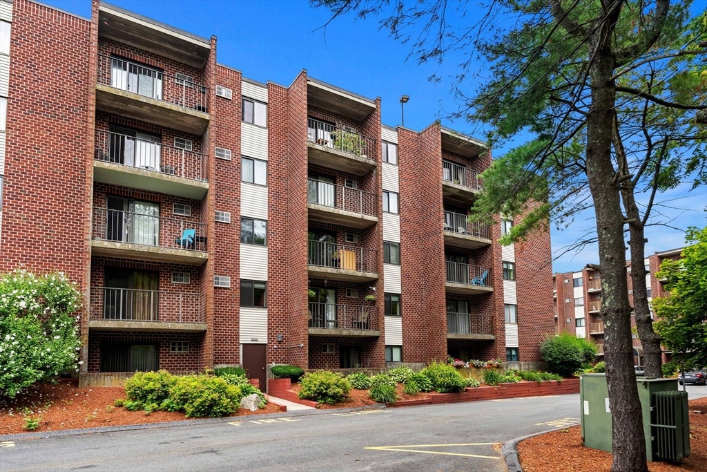 137 Franklin ST #203, Stoneham, MA, 137 Franklin ST #203, Stoneham, MA Photo #27