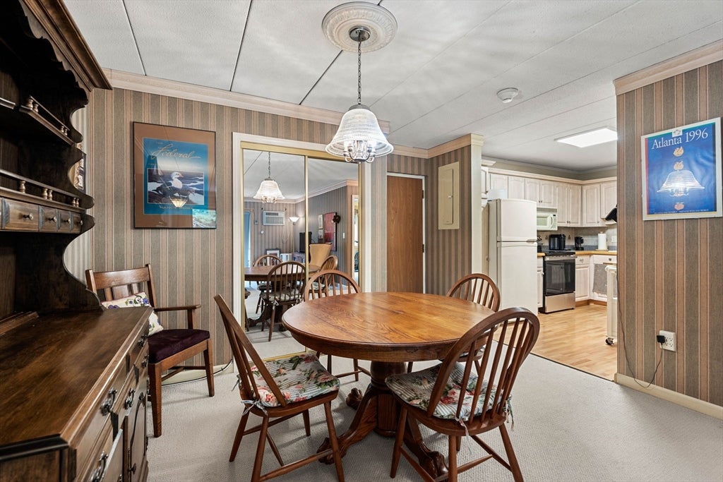 137 Franklin ST #203, Stoneham, MA, 137 Franklin ST #203, Stoneham, MA Photo #4