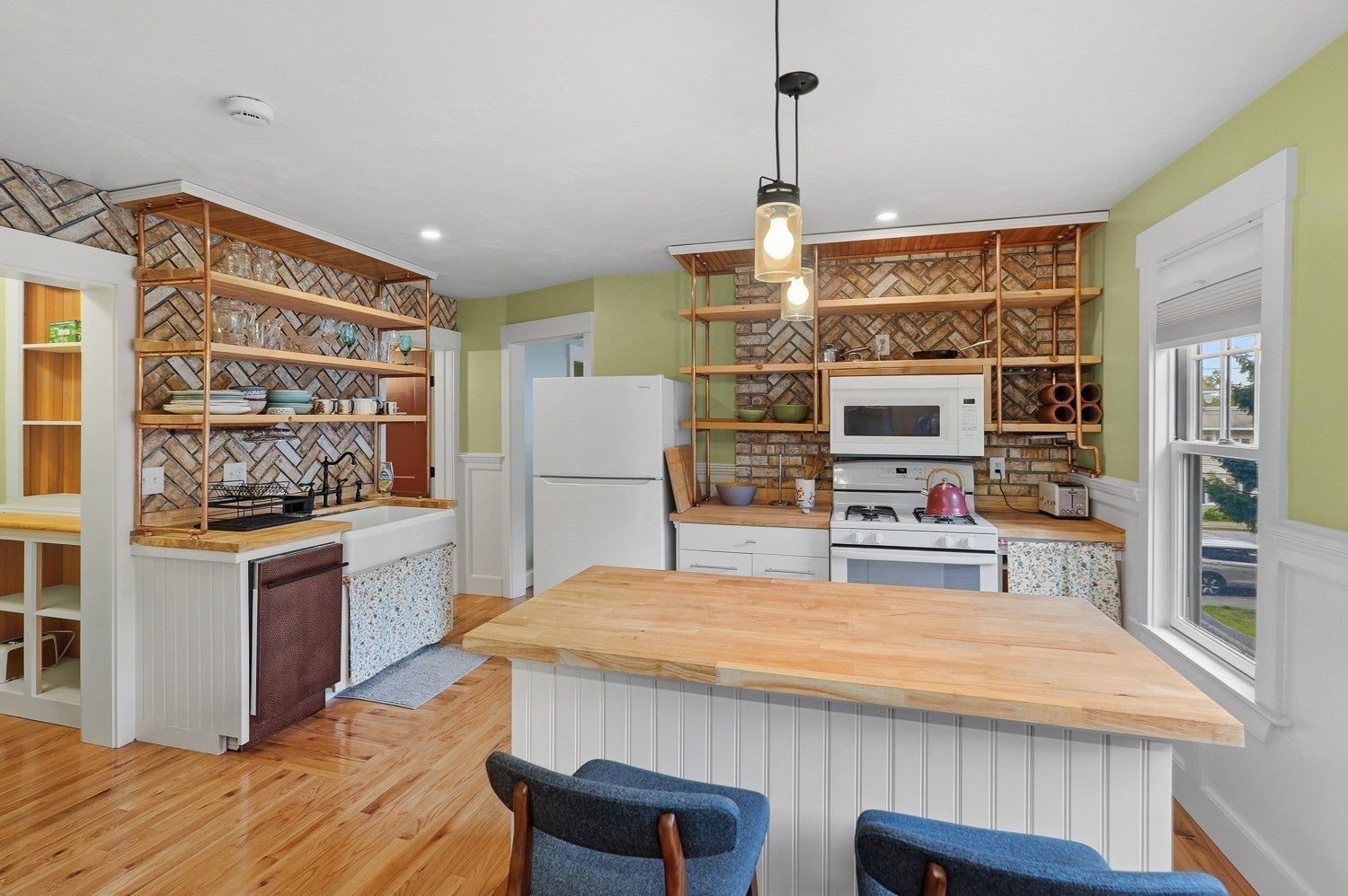 398 Lake Ave #2, Worcester, MA, 398 Lake Ave #2, Worcester, MA Photo #24