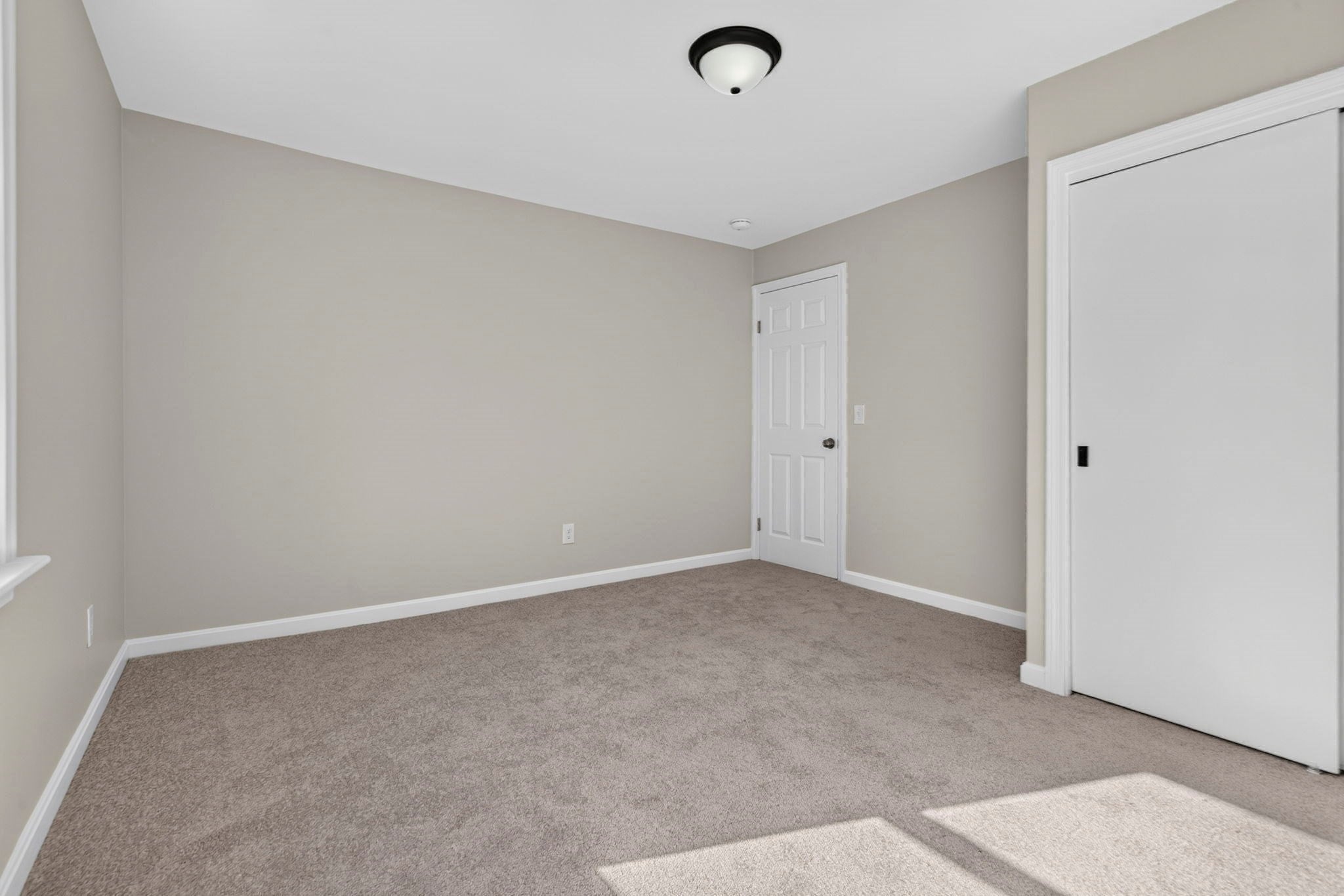 143 Uncatena Ave, Worcester, MA, 143 Uncatena Ave, Worcester, MA Photo #14
