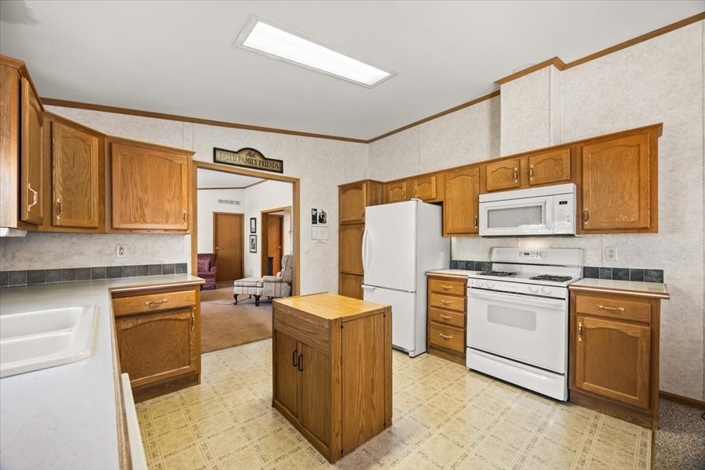 180 Bumila Dr