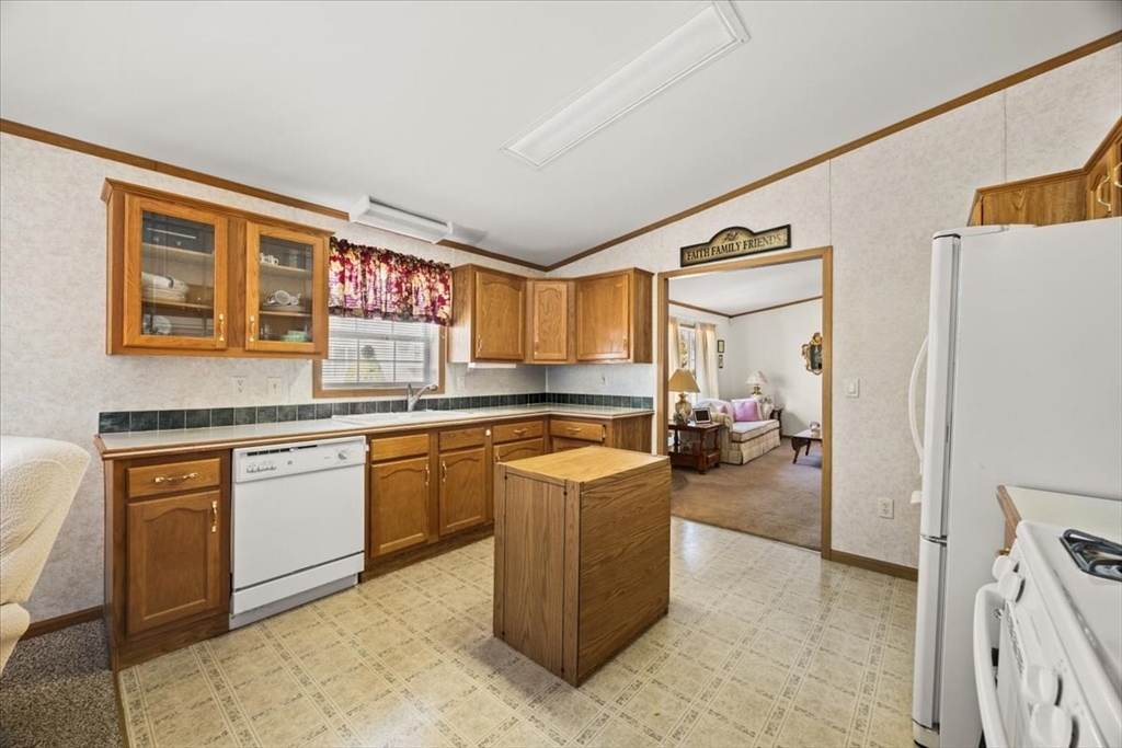 180 Bumila Dr