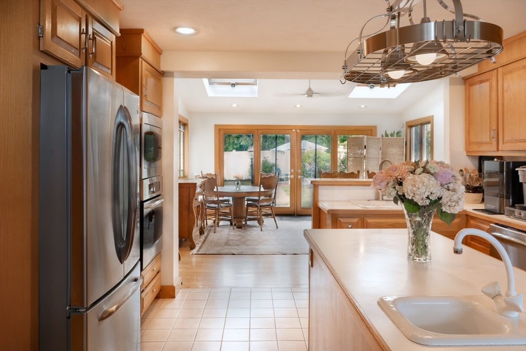 133 Cushman Ave, Revere, MA, 133 Cushman Ave, Revere, MA Photo #4