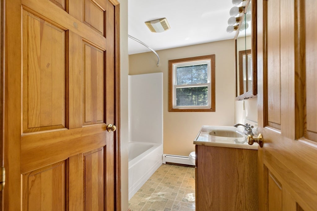 10 Brenrae Dr, Middleboro, MA, 10 Brenrae Dr, Middleboro, MA Photo #26