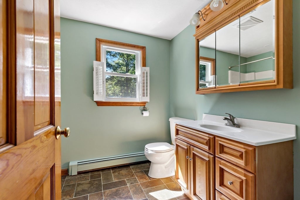 10 Brenrae Dr, Middleboro, MA, 10 Brenrae Dr, Middleboro, MA Photo #27