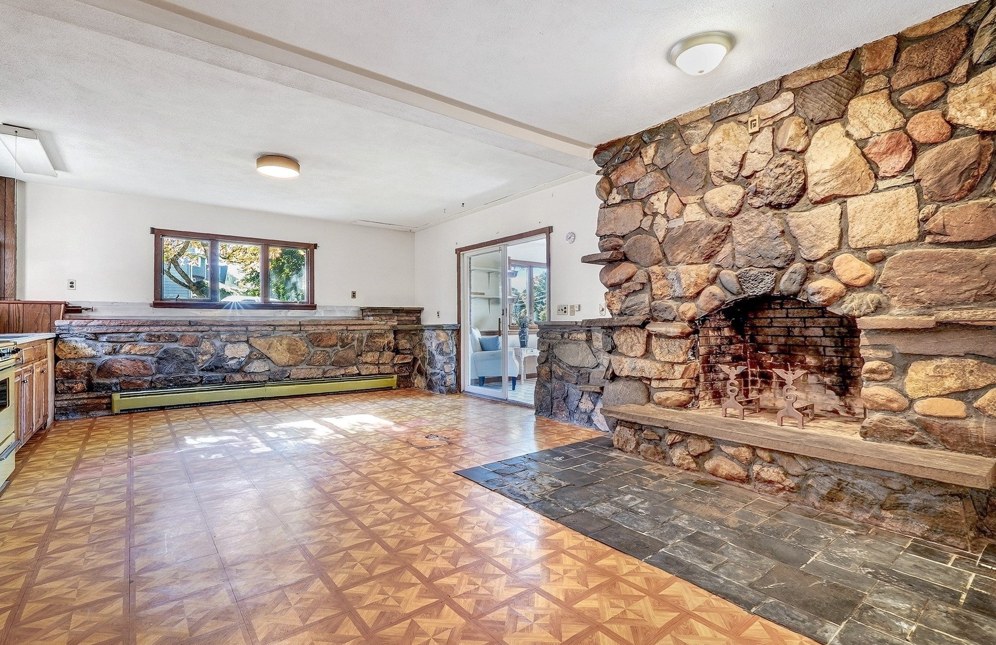 39 Buckman St, Woburn, MA Photo #25