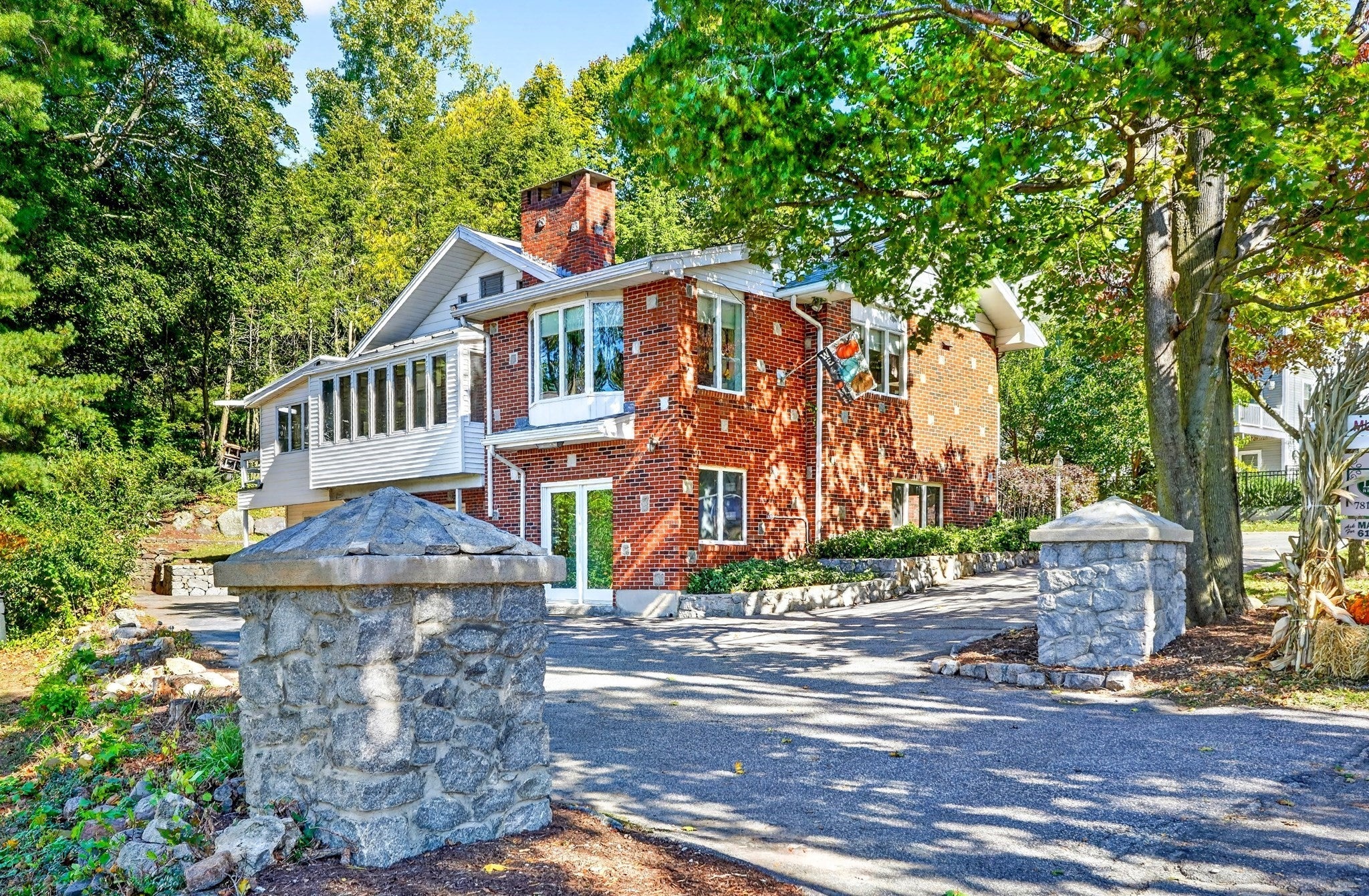 Photo of 39 Buckman St, Woburn, MA