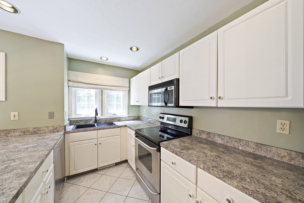 501 Auburn St 402