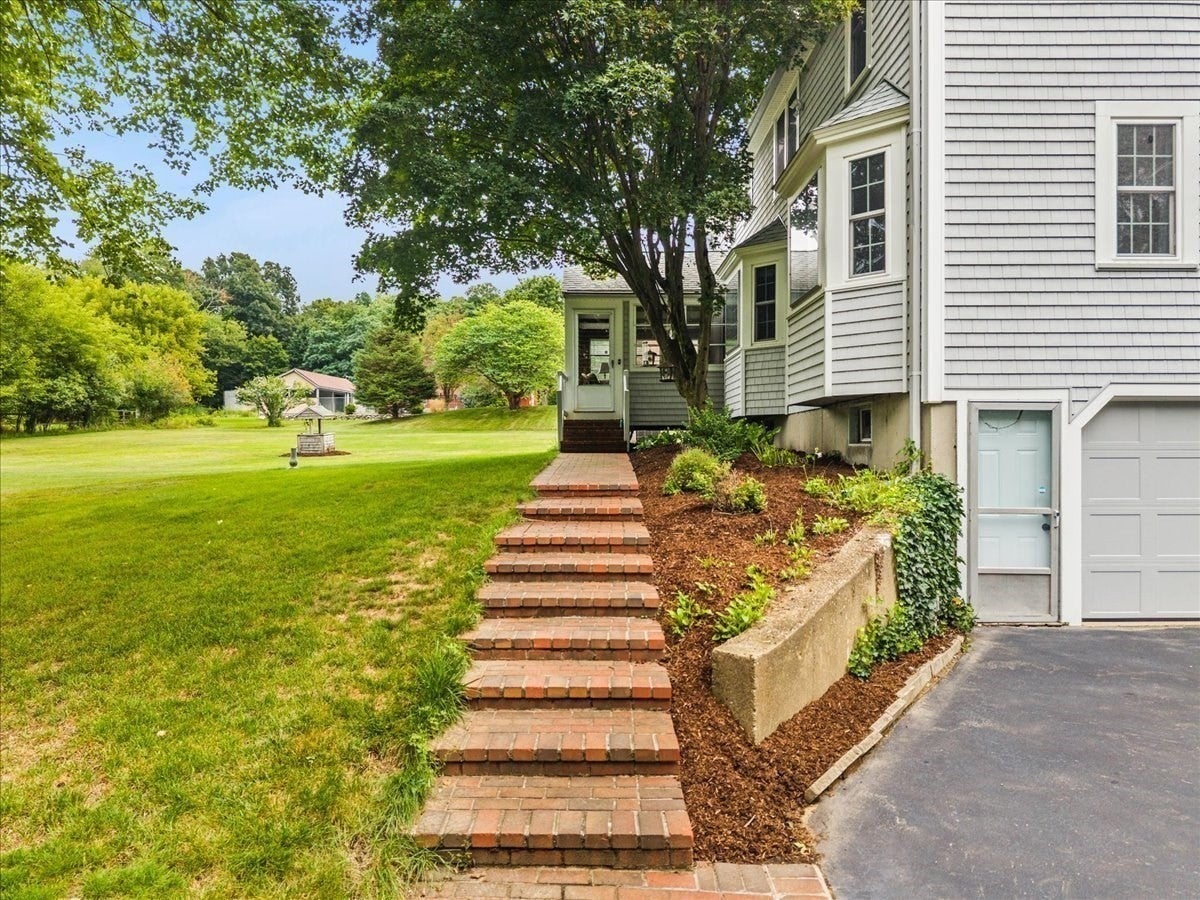 435 Highland Street