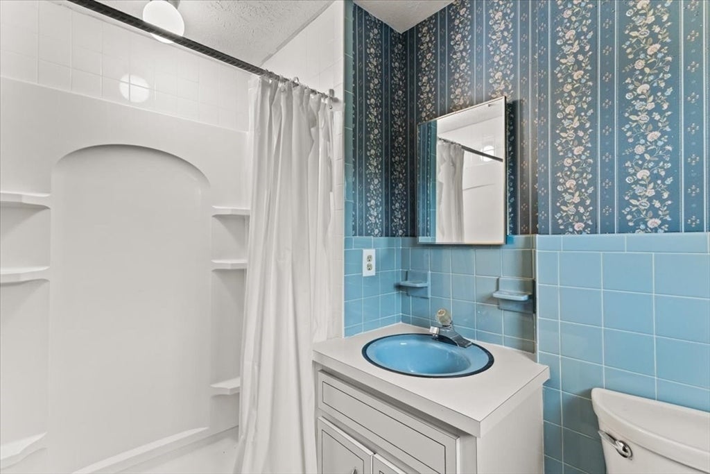 435 Highland Street, East Bridgewater, MA Photo #28