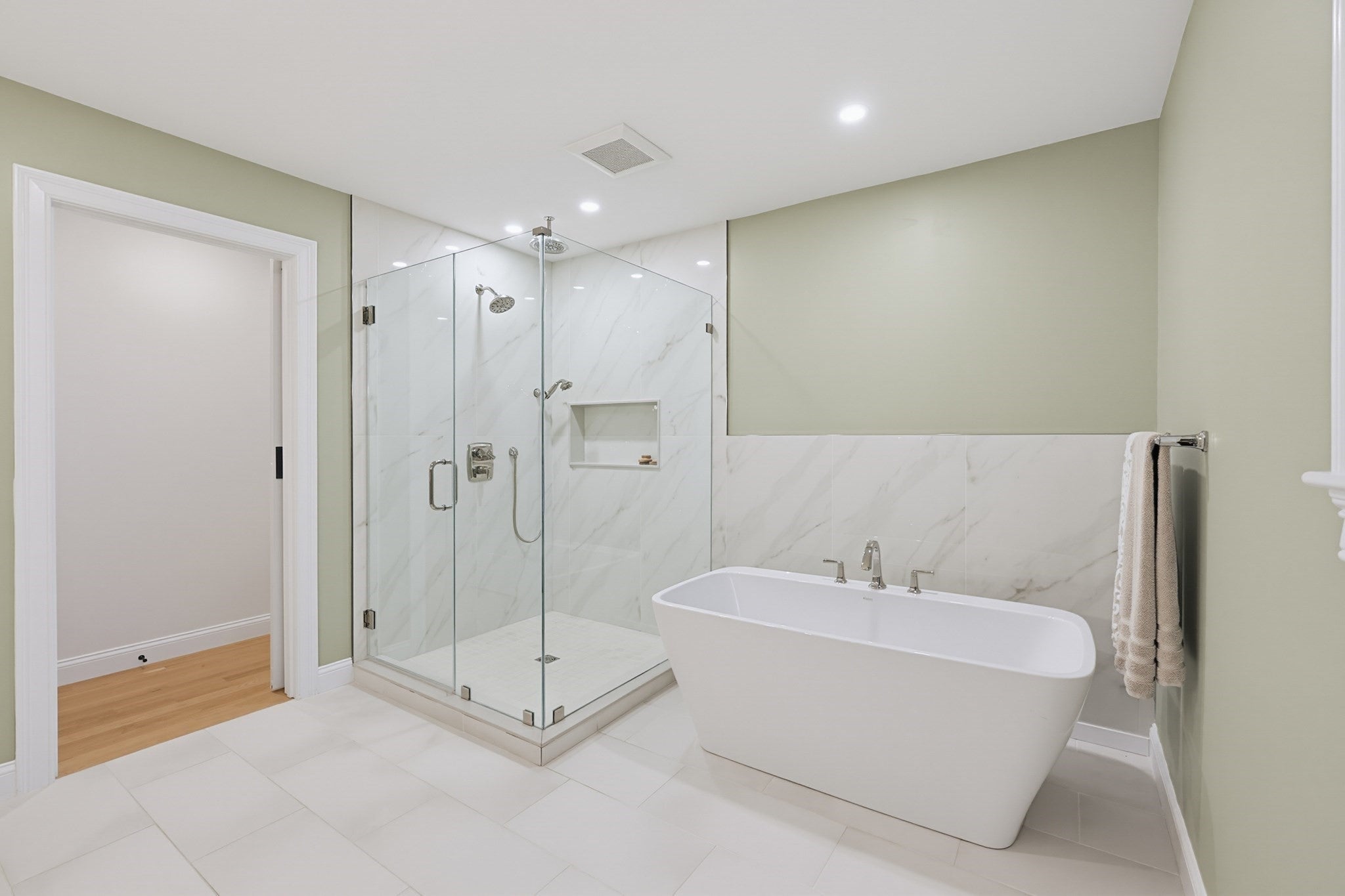 15 Wellesley Ave, Burlington, MA, 15 Wellesley Ave, Burlington, MA Photo #20
