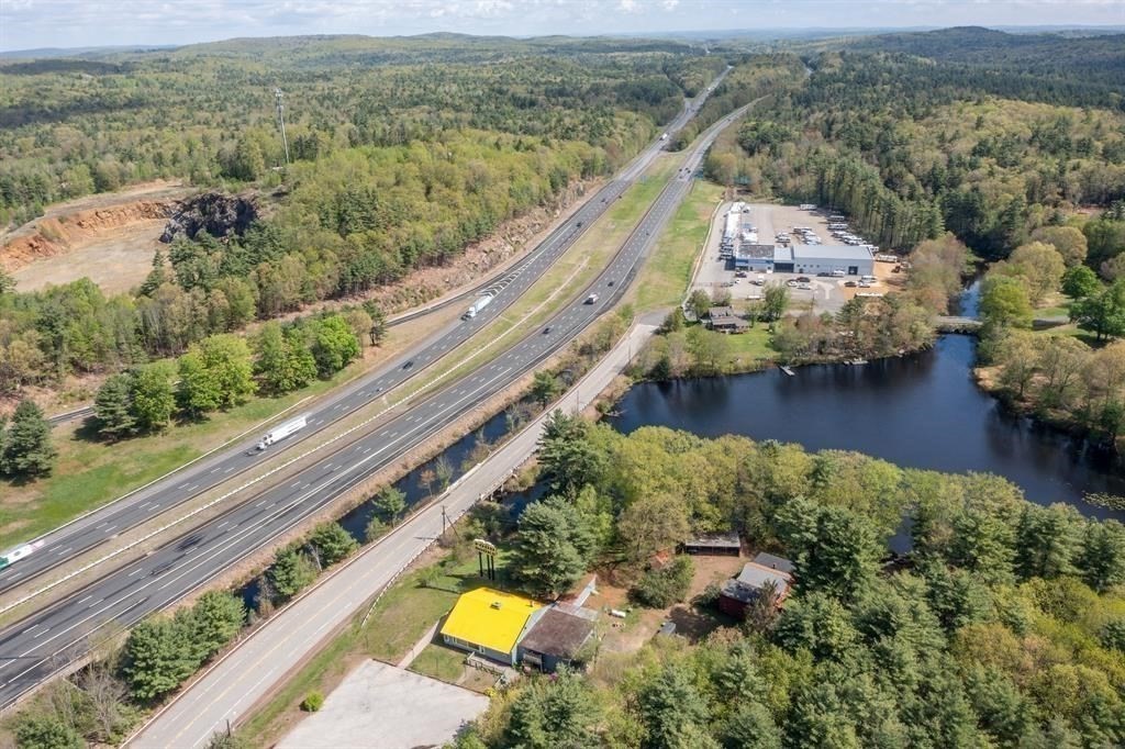 1257 Buckley Highway