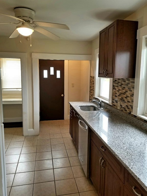 1186 Chestnut St #1186, Newton, MA, 1186 Chestnut St #1186, Newton, MA Photo #3