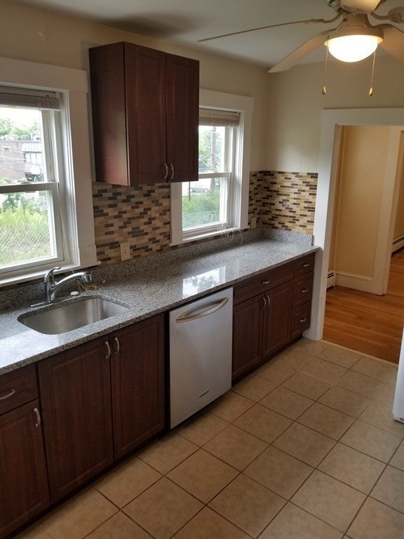 Photo of 1186 Chestnut St, Newton, MA