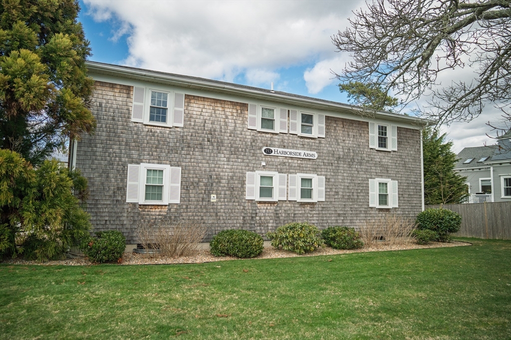 212 Upper County Road 5A
