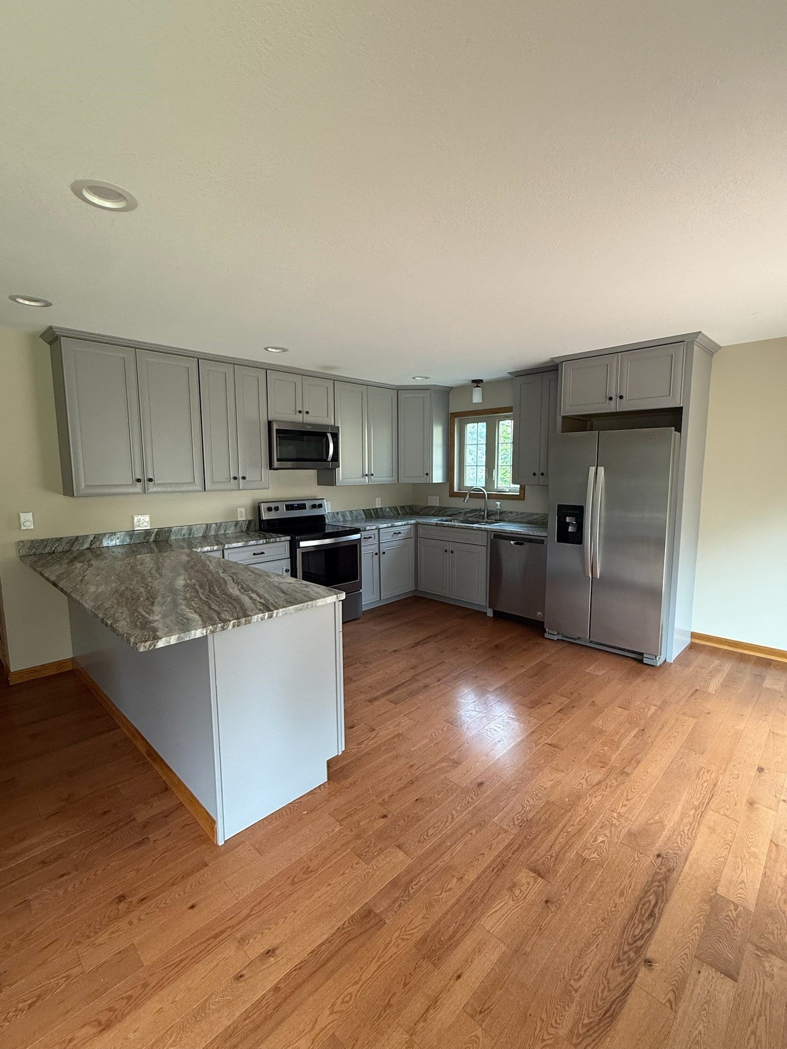 12 Ward Avenue