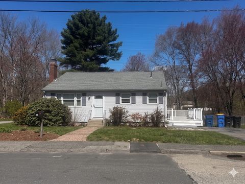 Photo of 13 Virginia Circle #13, Randolph, MA 02368 (MLS # 73510066)