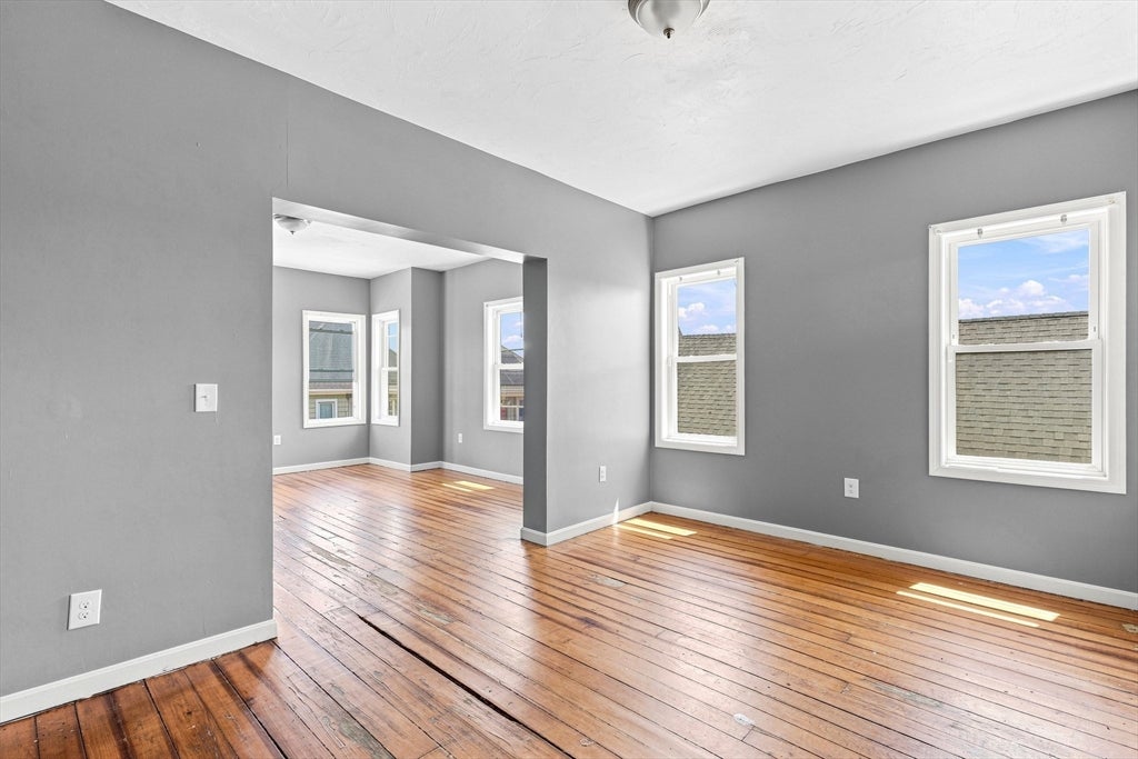 107-109 Ashley Blvd, New Bedford, MA, 107-109 Ashley Blvd, New Bedford, MA Photo #17