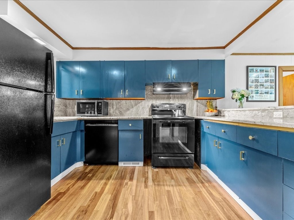 44 Stetson Pl 0