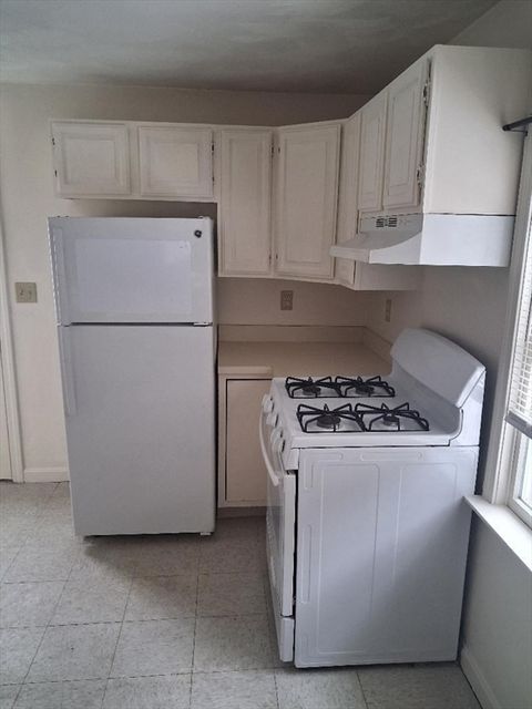 Photo of 101 Vine St #3, Saugus, MA 01906 (MLS # 73478347)