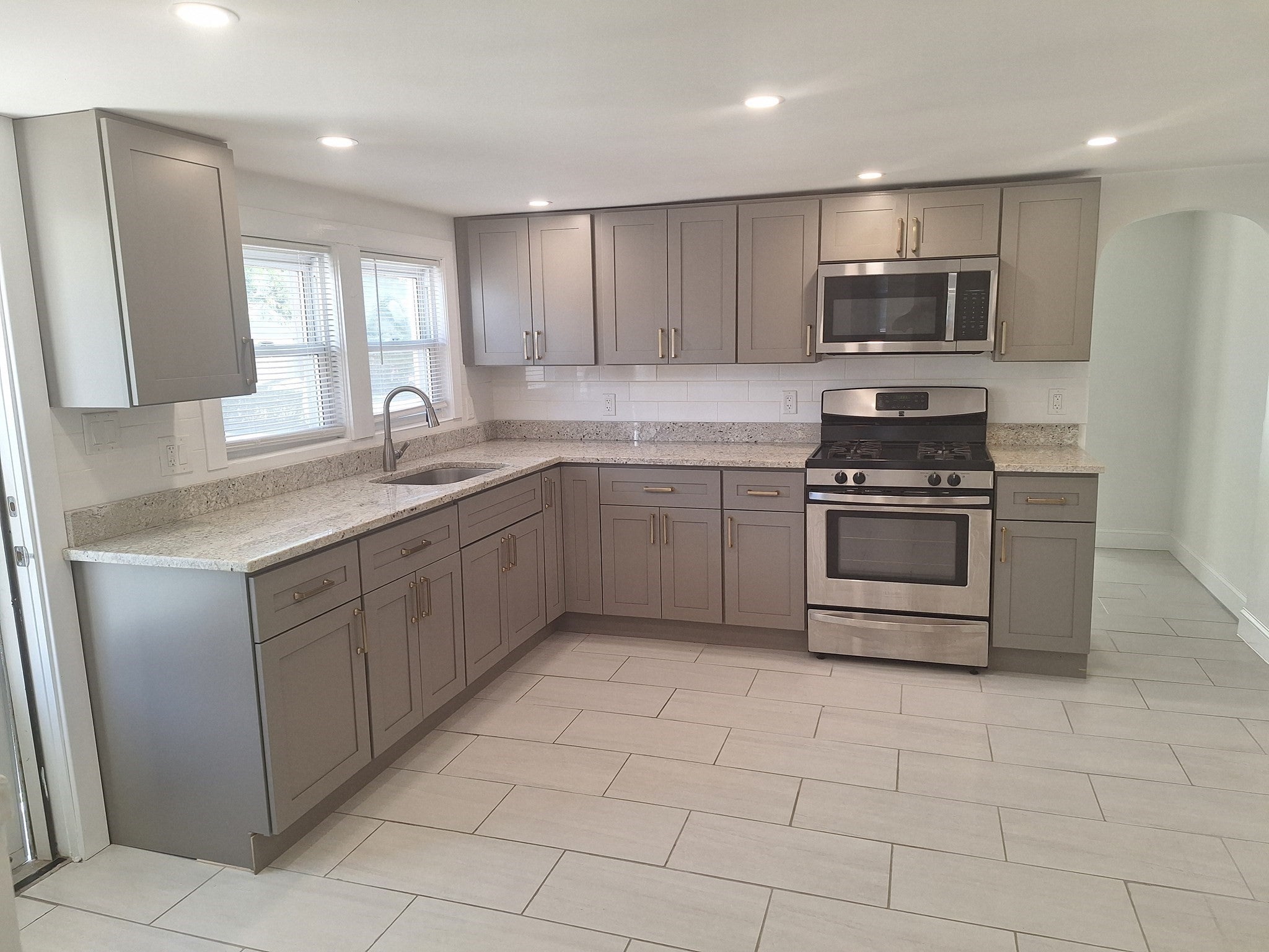 Photo of 128 Crescent St, Quincy, MA
