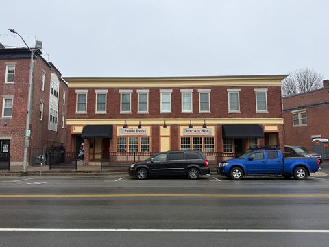 Photo of 214 Derby St #1L, Salem, MA 01970 (MLS # 73508868)