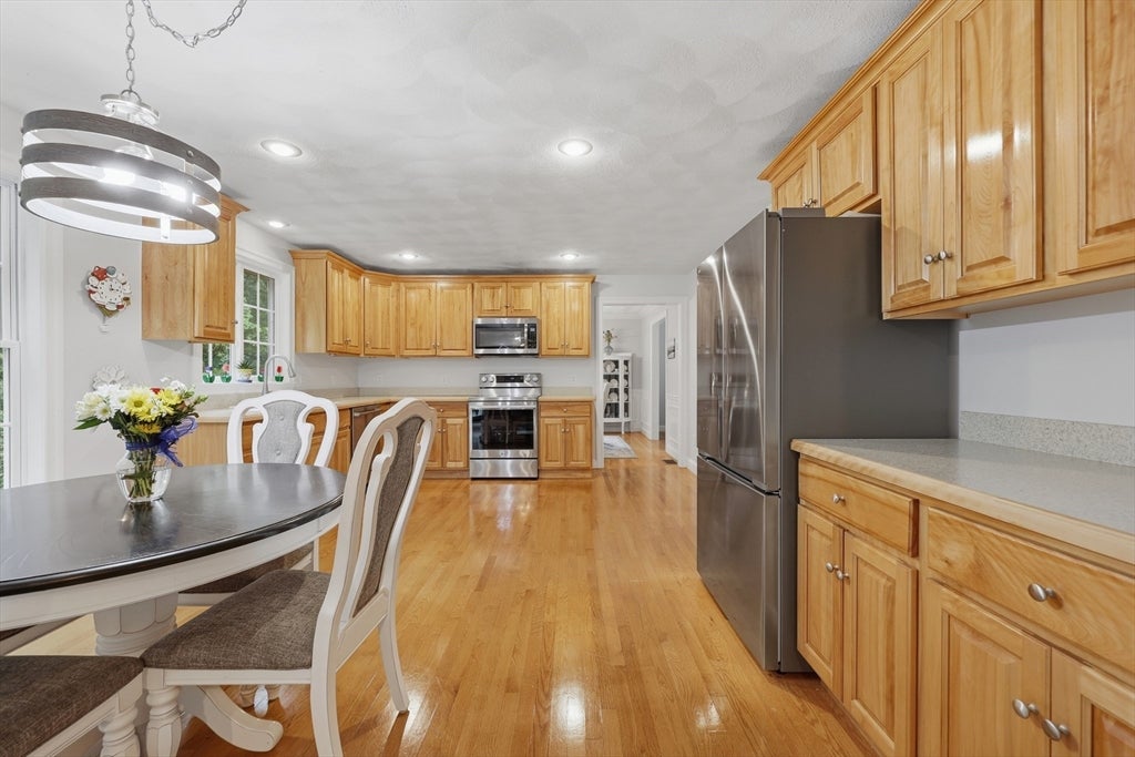 21 Olde Taverne Ln, Amesbury, MA, 21 Olde Taverne Ln, Amesbury, MA Photo #12