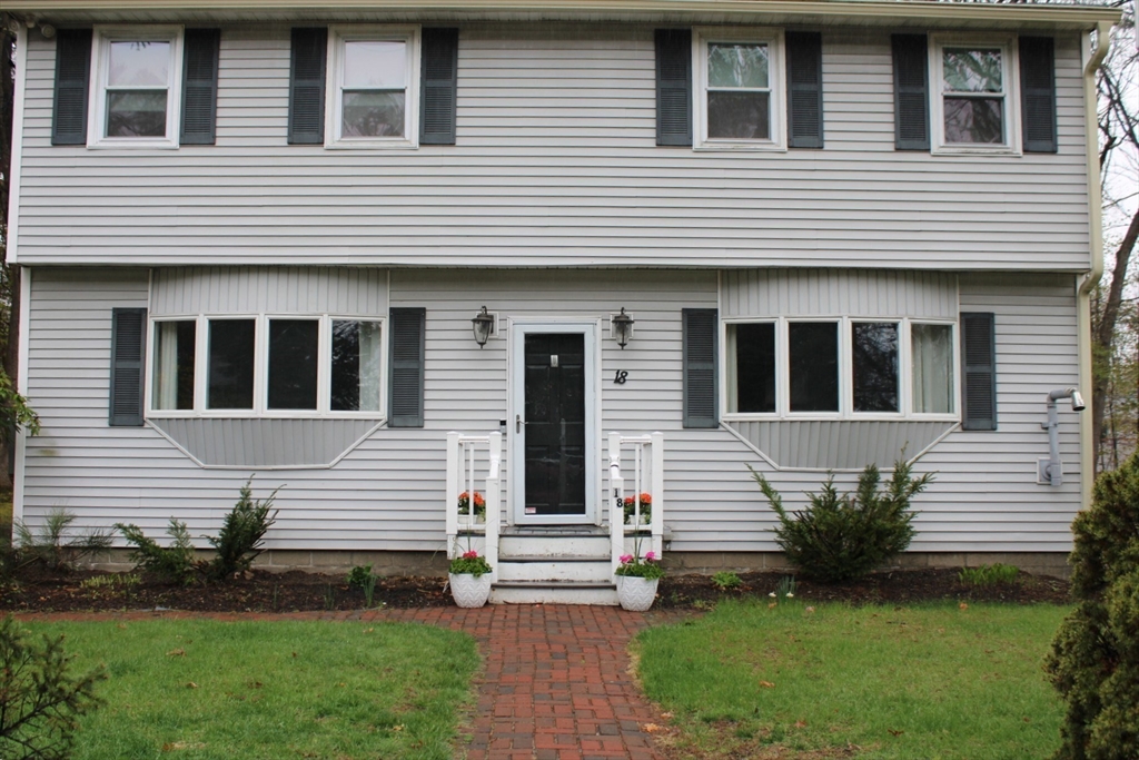18 Knollwood Rd