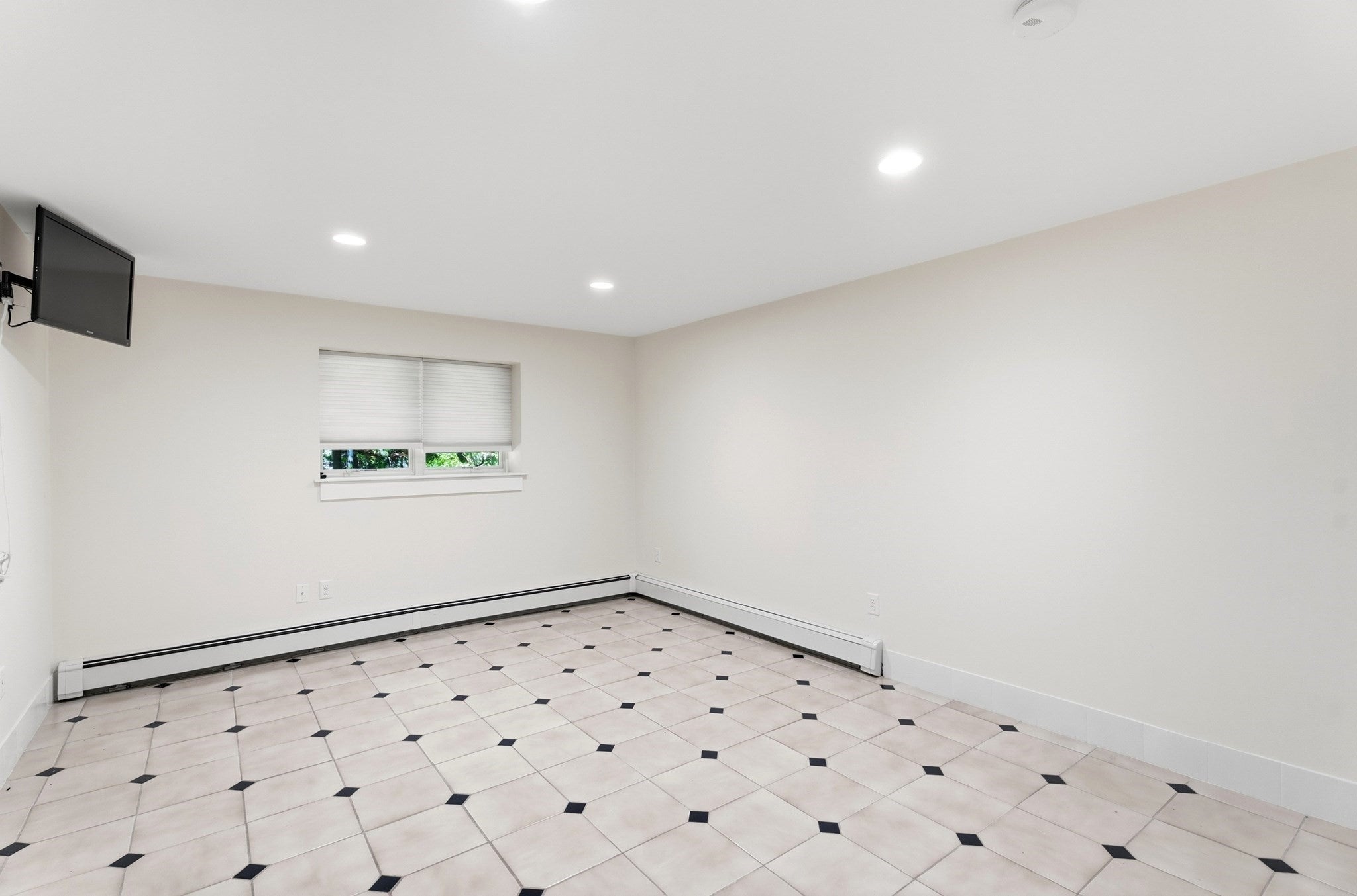 13 Bates Ln #13, Westford, MA Photo #25