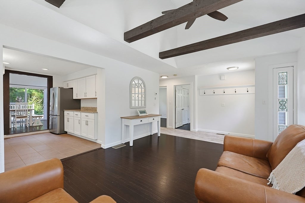 324 Taunton St, Wrentham, MA, 324 Taunton St, Wrentham, MA Photo #2